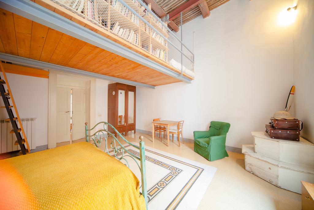 B&B Stella 10 Napoli Oda fotoğraf