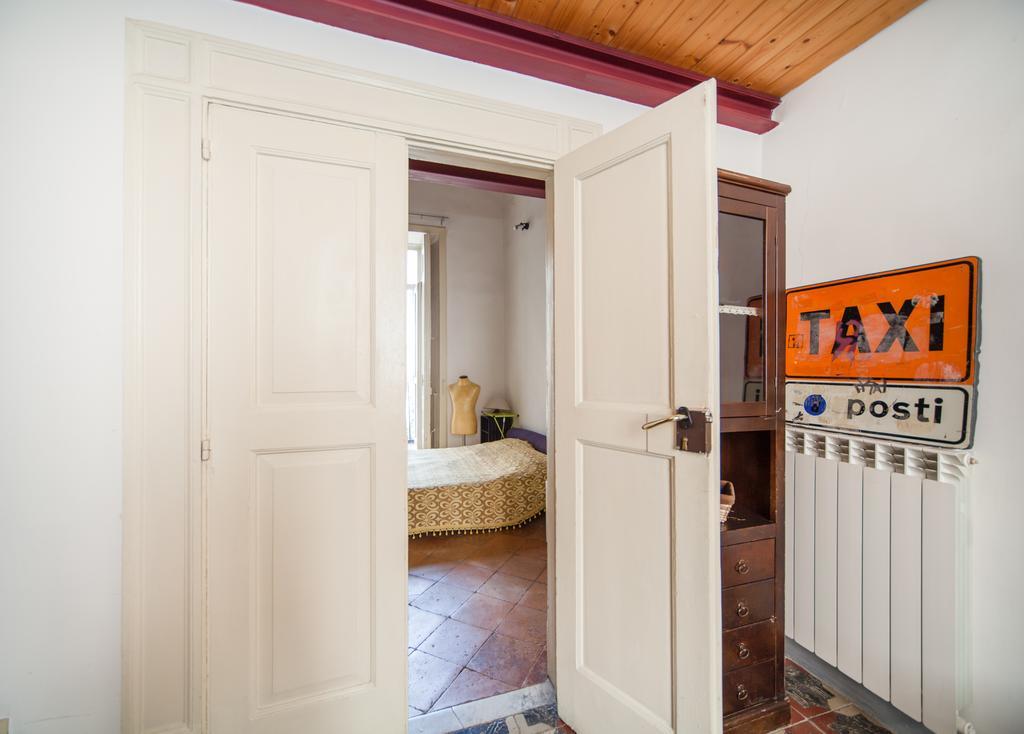 B&B Stella 10 Napoli Oda fotoğraf
