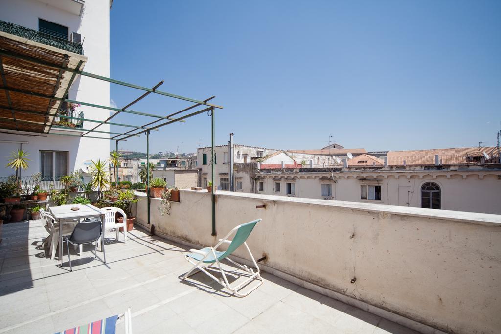 B&B Stella 10 Napoli Dış mekan fotoğraf